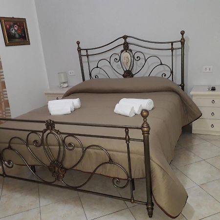 Apartment La Maison เมสซีนา ภายนอก รูปภาพ
